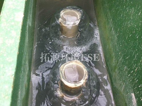 出水對(duì)比